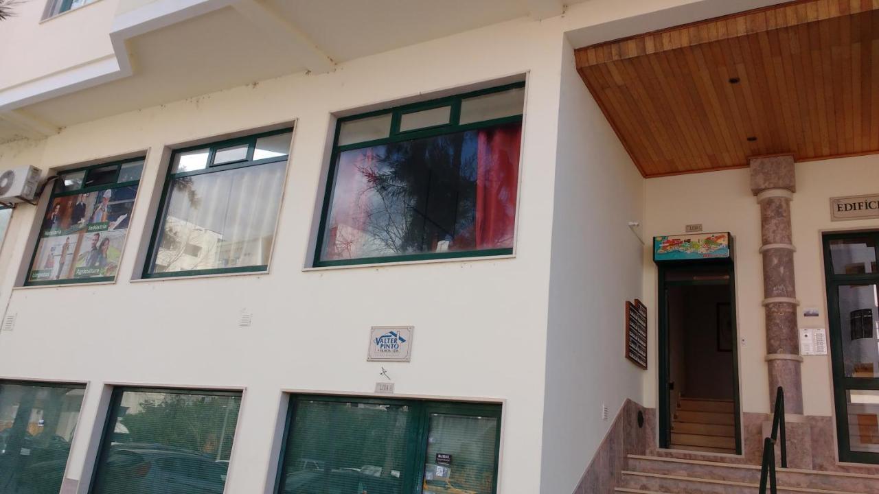 Melaya Budget Hostel Faro Exterior photo